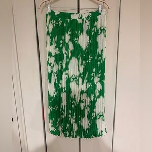 Green and White Pleated Midi Skirt